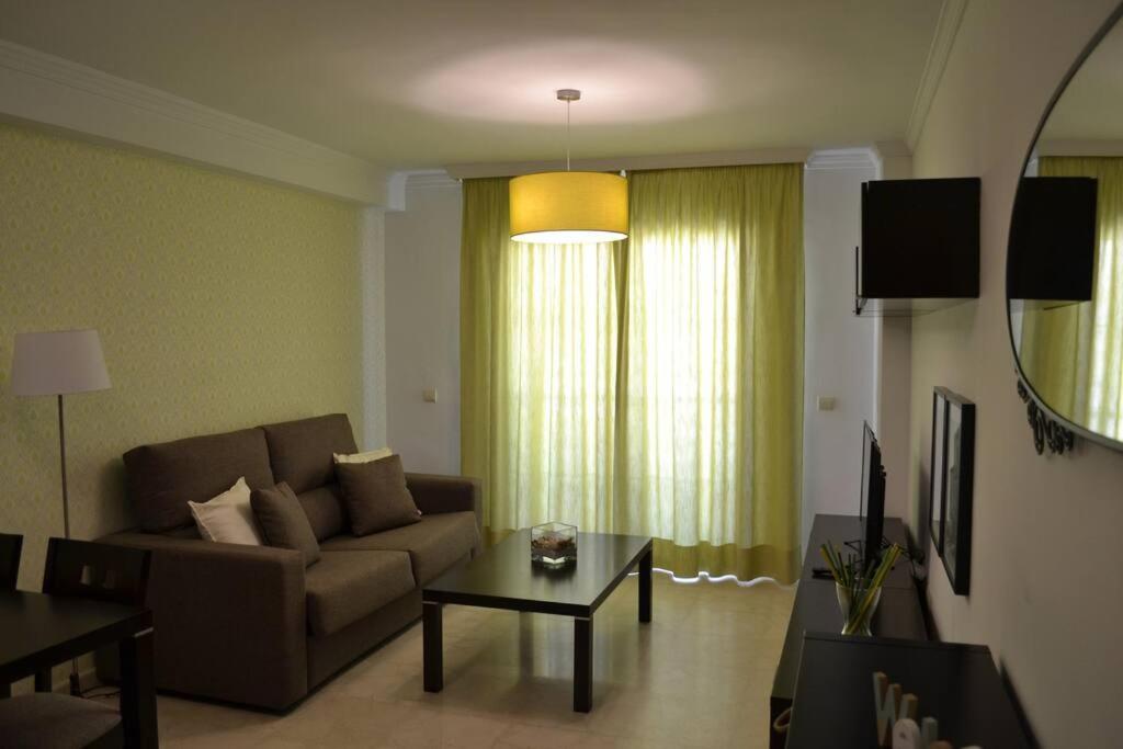Precioso Apartamento En Primera Linea De Playa En Caleta De Velez Exterior foto