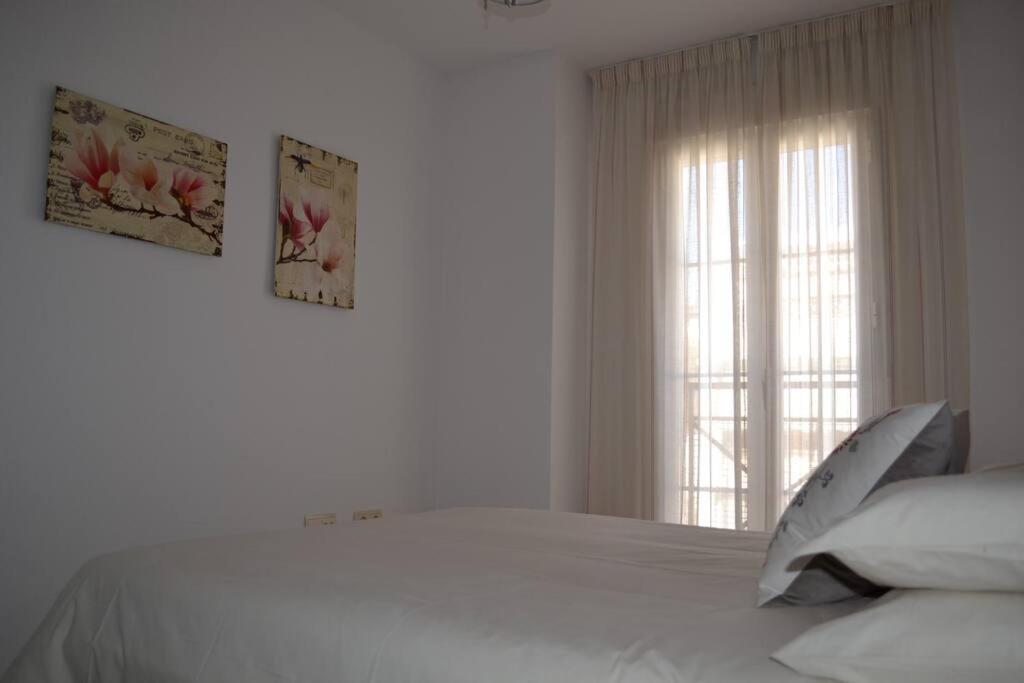 Precioso Apartamento En Primera Linea De Playa En Caleta De Velez Exterior foto